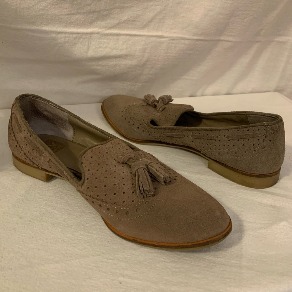 Women’s Shoes